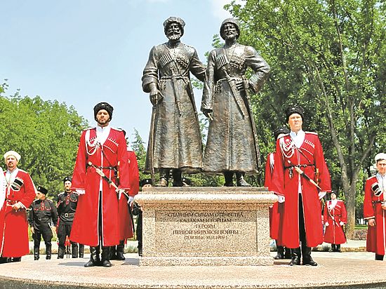 В Краснодаре открыли памятник героям Первой мировой войны